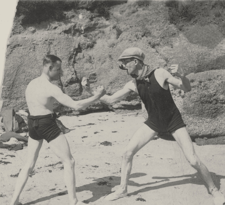 Editions Textuel -  Le Corbusier et Pierre - boxe.jpg