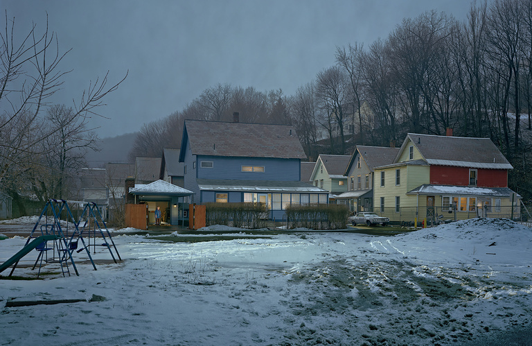 Editions Textuel -  sous-la-surface-des-roses-crewdson-photographie-textuel-6.jpg