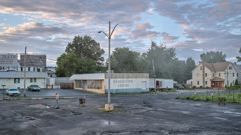 Editions Textuel -  Gregory Crewdson Redemption Center.jpg