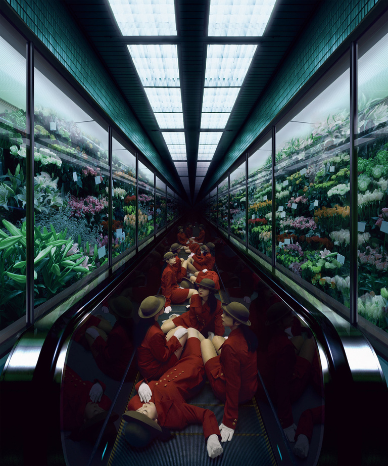 Editions Textuel -  miwa-yanagi-elevator-girl-house-1f.jpg